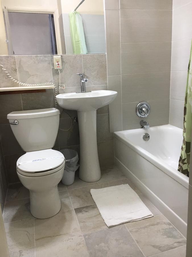 Diamond View Motel Сузанвилл Экстерьер фото