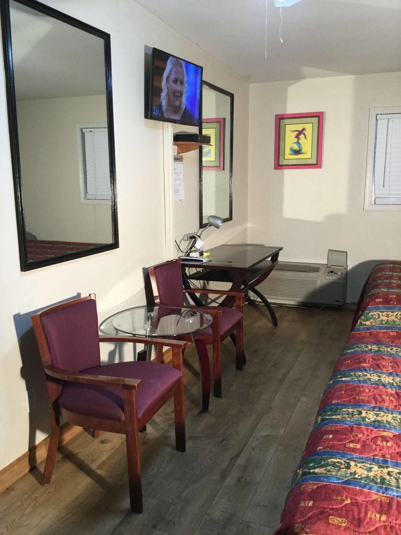 Diamond View Motel Сузанвилл Экстерьер фото