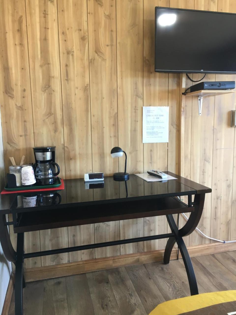 Diamond View Motel Сузанвилл Экстерьер фото
